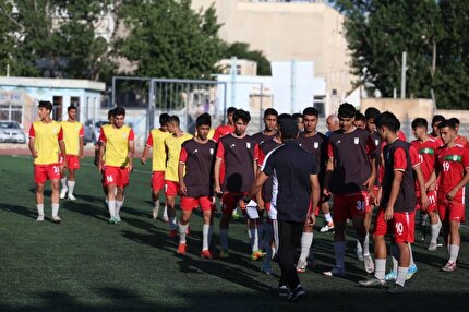 شور و نشاط خاص بازیکنان تیم ملی فوتبال نوجوانان در اردوی اردبیل