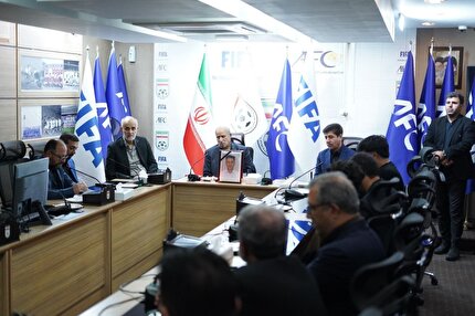 مراسم ترحیم یکی از کارکنان فدراسیون فوتبال برگزار شد مراسم ترحیم یکی از کارکنان فدراسیون فوتبال برگزار شد