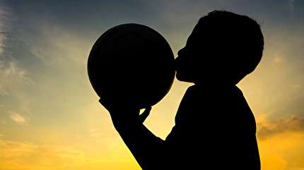 تکمیل کادر استعدادیابی پایه با استفاده از پیشکسوتان فوتبال