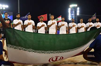 تیم ملی فوتبال ساحلی کشورمان بامداد امروز وارد ایران شد