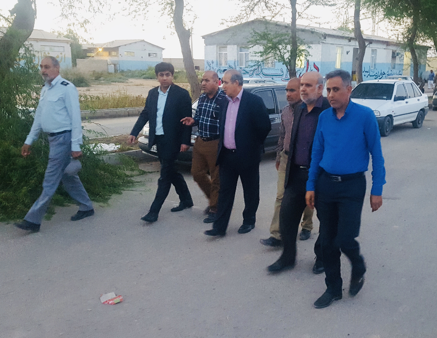 توزيع غذاى گرم در موكب شهداى جامعه فوتبال