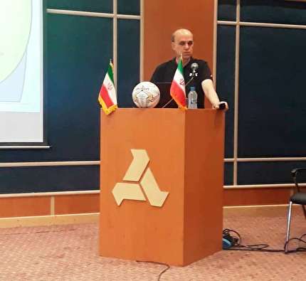 برگزاری دوره پیش فصل داوران لیگ برتر فوتسال + عکس