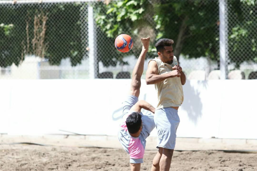 دیدار دوستانه تیم ملی فوتبال ساحلی برابر تیم لیگ برتری دیدار دوستانه تیم ملی فوتبال ساحلی برابر تیم لیگ برتری