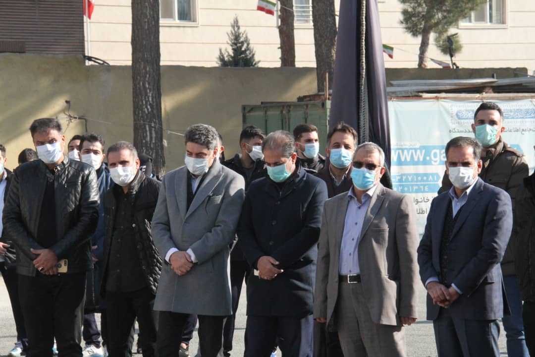 برگزاری مراسم با شكوه غبار روبي و گلريزان شهداي چهارصد دستگاه كرج