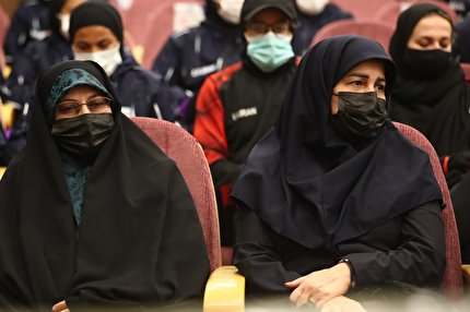 موسوی: برای توسعه فوتبال بانوان از هیچ تلاشی دریغ نمی کنیم