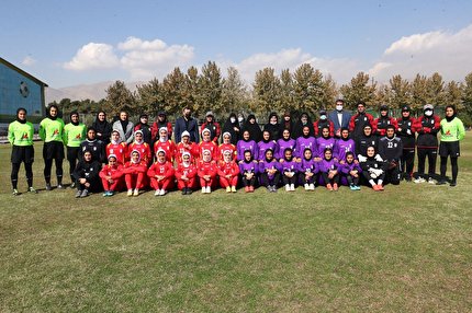حضور نمایندگان مجلس شورای اسلامی در جمع ملی پوشان بانوان