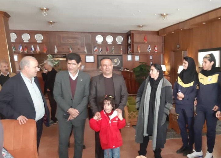 دیدار رییس فدراسیون با اعضای تیم زارع باتری سنندج