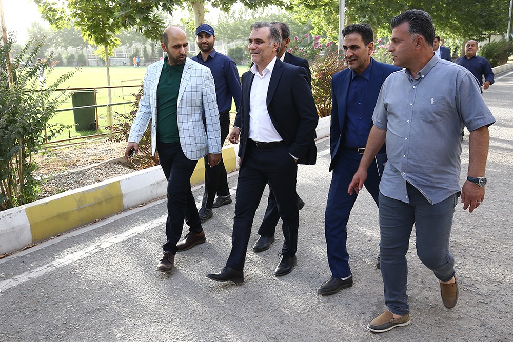 بازدید سرپرست فدراسیون از تمرین تيم ملى جوانان