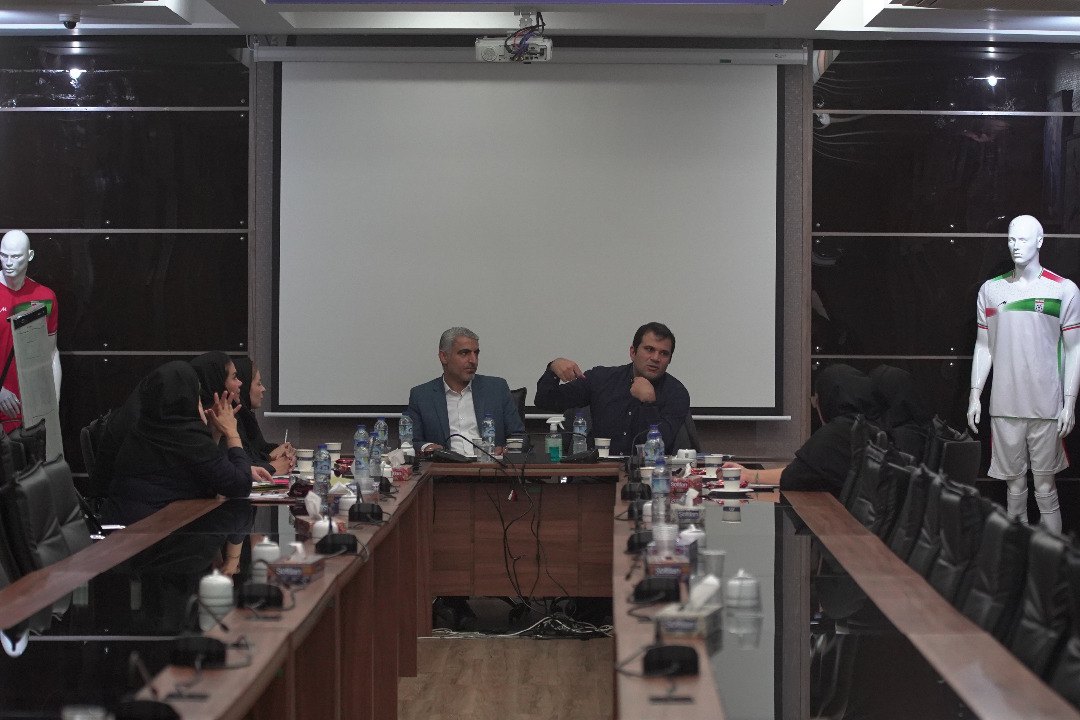 برگزاری دومین جلسه کارگروه تشکیل تیم ملی فوتبال ساحلی بانوان