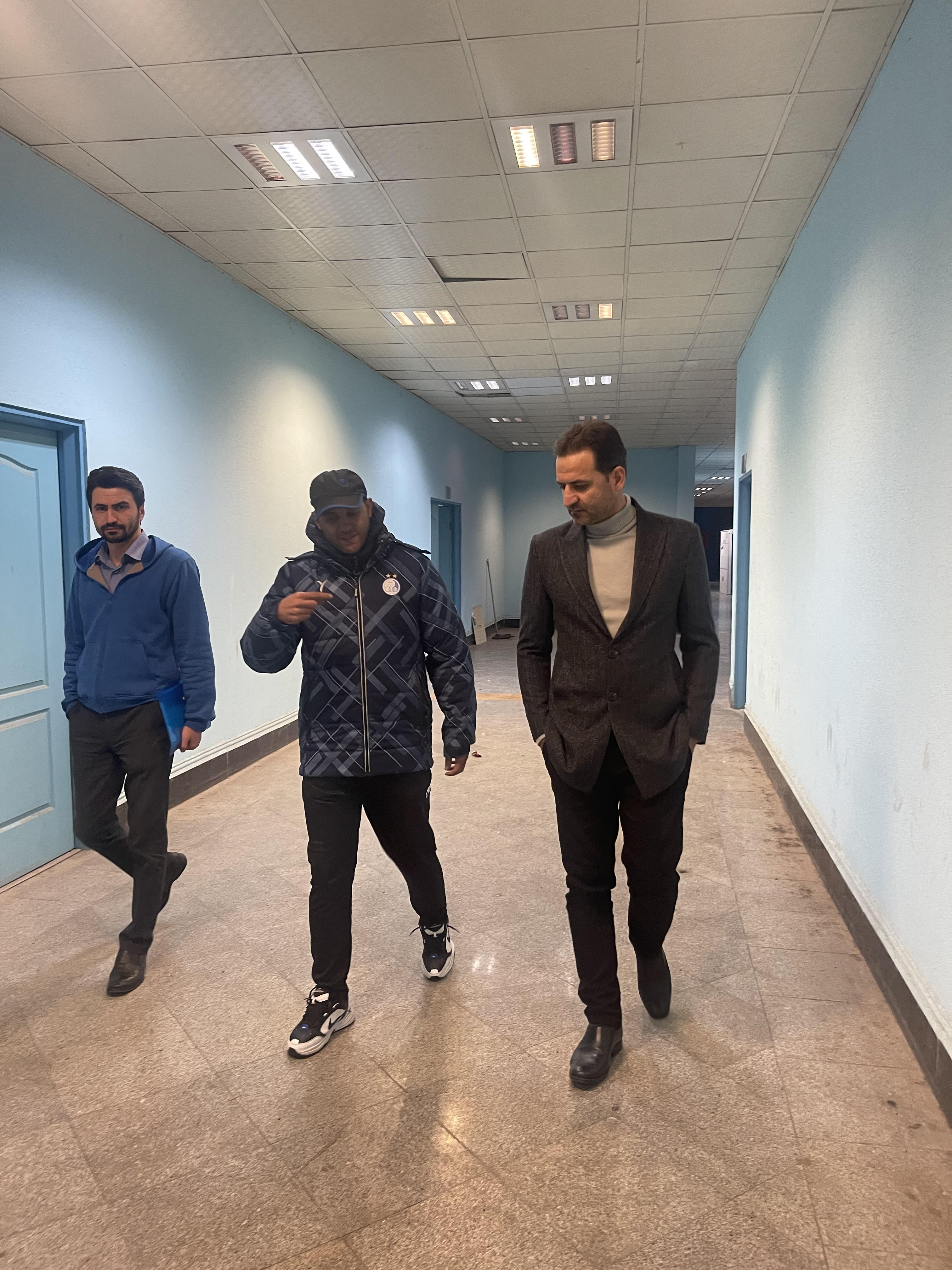 بازدید زارعی از آکادمی باشگاه استقلال ایران بازدید زارعی از آکادمی باشگاه استقلال ایران