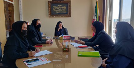 برگزاری نشست سرمربی تیم ملی فوتبال با سرپرست نایب رئیس بانوان
