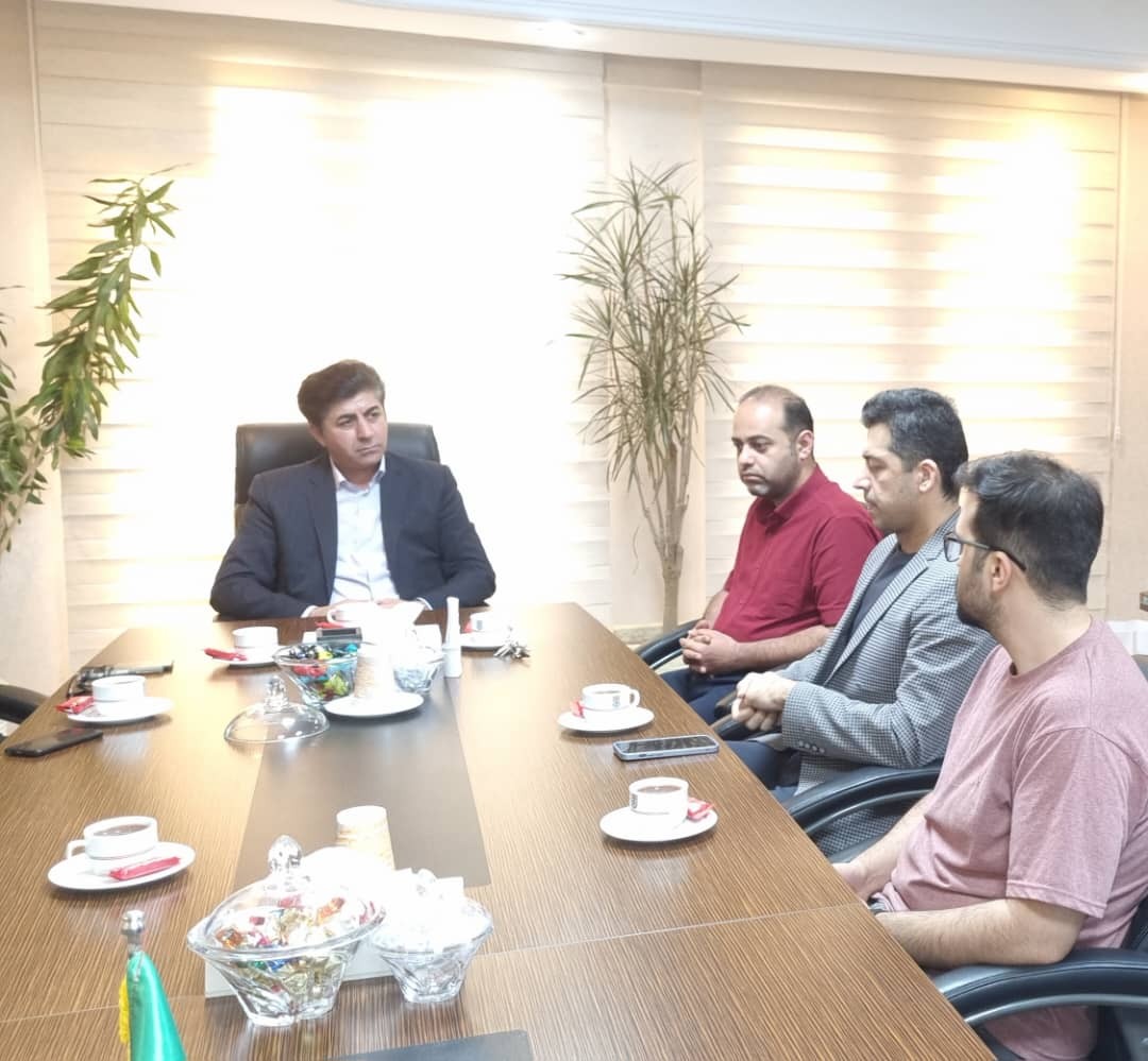 نشست صمیمانه دبیر کل با مسئولان IT فدراسیون و سازمان لیگ فوتبال برگزار شد