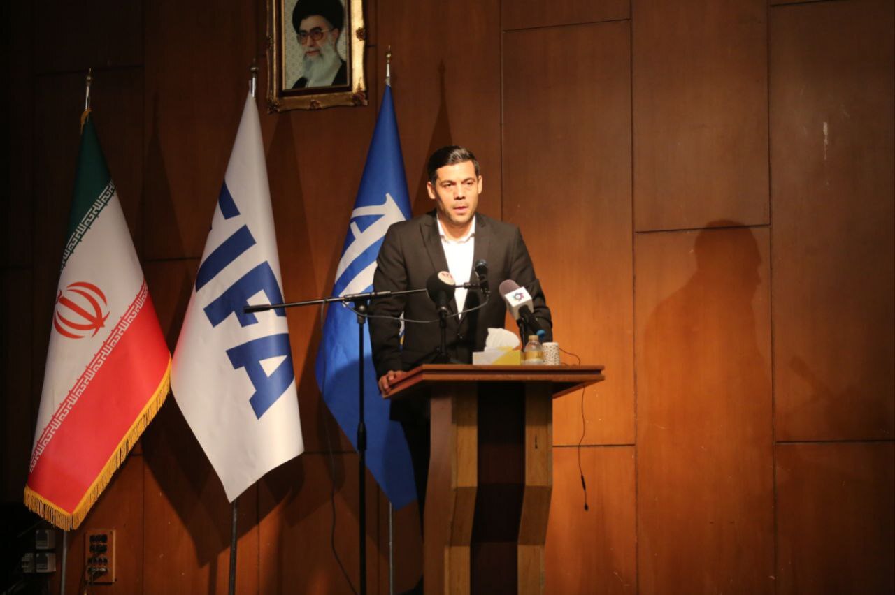 شکوری: می خواهیم در آینده بی نیاز از مربی خارجی باشیم شکوری: می خواهیم در آینده بی نیاز از مربی خارجی باشیم