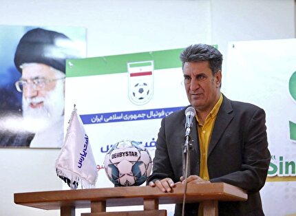 افشاریان: برای جلوگیری از آشفتگی مجبور به کاهش تعداد داوران شدیم
