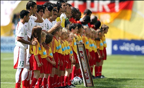 ایران- آنگولا به یاد فریاد ایران- آنگولا به یاد فریاد