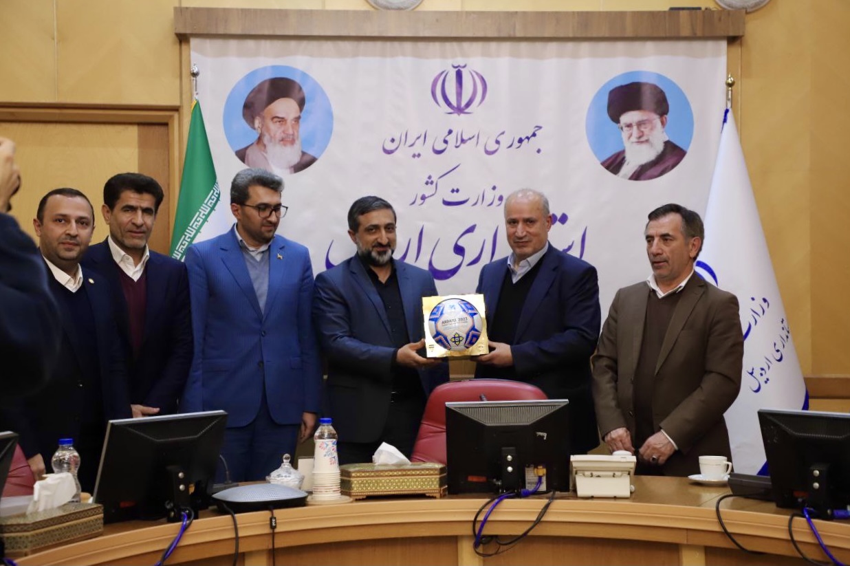 تاج: استان اردبیل از ظرفیت بالایی برخوردار است تاج: استان اردبیل از ظرفیت بالایی برخوردار است