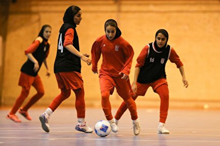 حضور رییس و دبیرکل فدراسیون در تمرین تیم ملی فوتسال