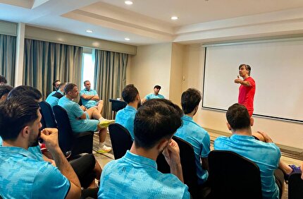 برگزاری جلسه فنی تیم ملی فوتسال در روز بازی با افغانستان