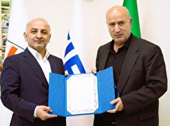 امضا تفاهم نامه همکاری فدراسیون و بیمه دی