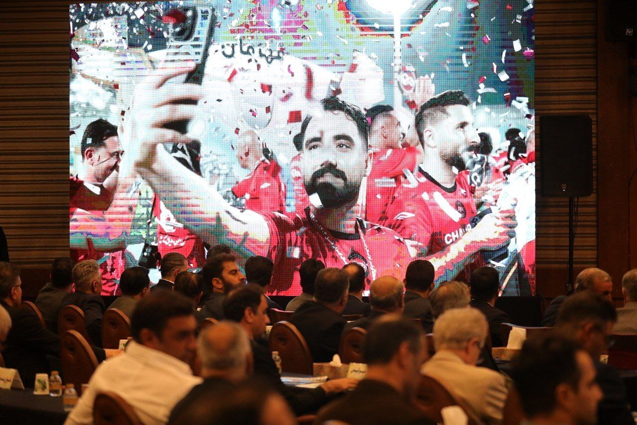 در انتظار فصل نو