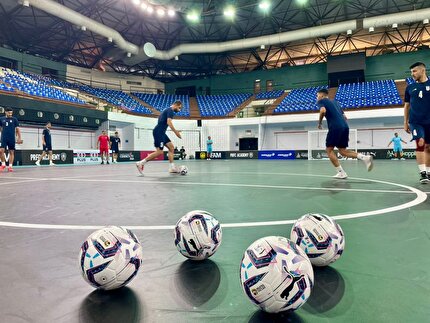 تمرین تاکتیکی ملی‌پوشان فوتسال پیش از دیدار با امارات