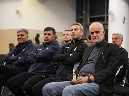 ایران با پیراهن سفید برابر روسیه‌ قرمز‌پوش