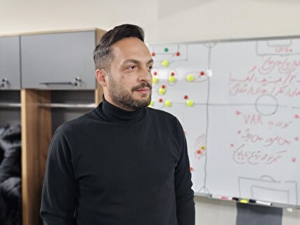 احمدی ترکیب تیمش را برای دیدار دوم اعلام کرد احمدی ترکیب تیمش را برای دیدار دوم اعلام کرد