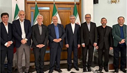 زمین مشترک فوتبال و دیپلماسی/با هم به سوی چشم انداز جام جهانی زمین مشترک فوتبال و دیپلماسی/با هم به سوی چشم انداز جام جهانی