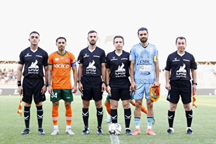 تصاویری از دیدار دو تیم مس رفسنجان و چادرملو اردکان تصاویری از دیدار دو تیم مس رفسنجان و چادرملو اردکان